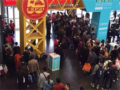 中国劳动；；；び闷飞饣
